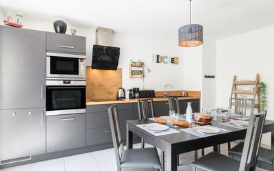 Accommodation:&nbsp;Les Patios de Flore 801.1