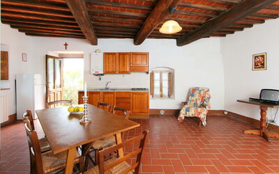 La Farfalla N°5 880.2: Table, Furniture, Wood, Cabinetry, Building, Chair, Interior Design, Flooring, Living Room, Floor