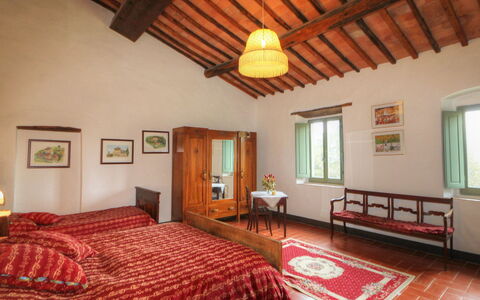 Radda in Chianti 850: Room, Property, Bedroom, Ceiling, Furniture, Building, Interior Design, Bed Sheet, Bed, House