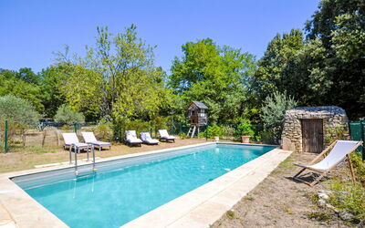 Le Bois D'Amour - Apt, Provence-Alpes-Côte D'Azur, France