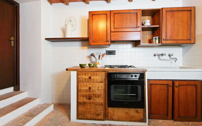 Feritoie 820.3: Countertop, Room, Cabinetry, Kitchen, Furniture, Property, Floor, Building, Interior Design, House