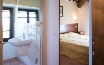 Accommodation:&nbsp;Camera Junior 203a