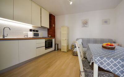 Accommodation:&nbsp;Vukić 303.5
