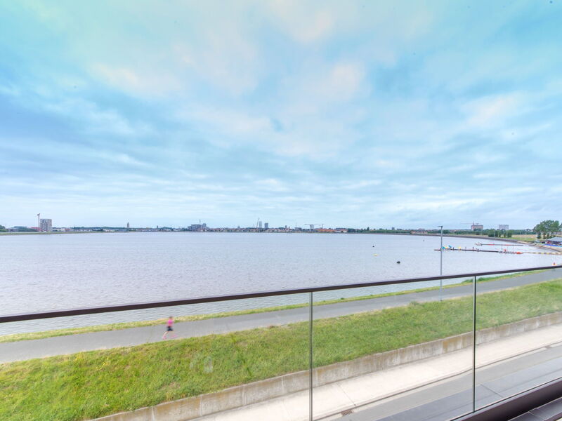 Lakeview with Parking