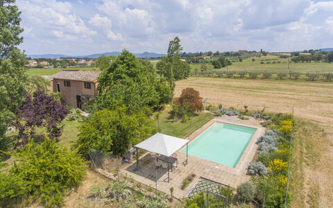 Le Nuvole: Sky, Cloud, Plant, Property, Plant Community, Tree, Building, Land Lot, Swimming Pool, Window