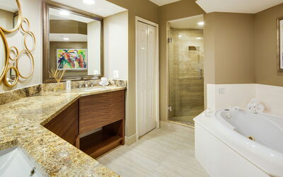 Accommodation:&nbsp;Gullwing Beach Resort 150.11