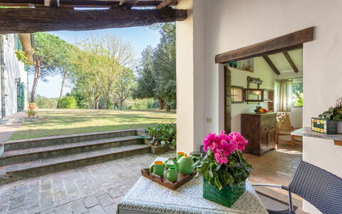 Casa La Rotta: Property, Building, Interior Design, Room, House, Home, Real Estate, Plant, Flower, Living Room
