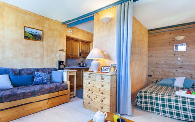 Accommodation:&nbsp;Baikonour 210.7