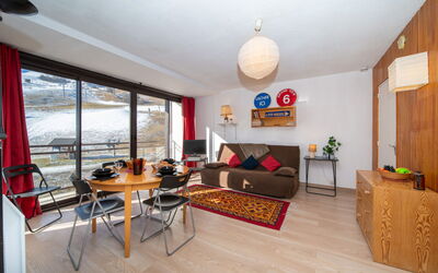 Accommodation:&nbsp;Baikonour 210.9