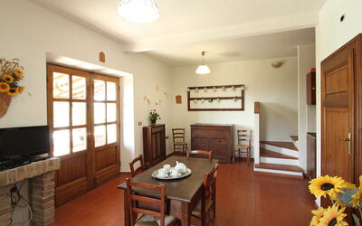 Accommodation:&nbsp;Olivo 860.2