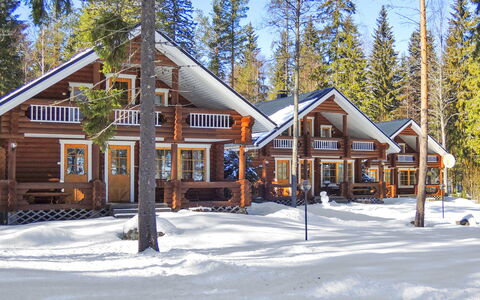 Purnuranta B: Wood, Cottage, Log Cabin, Forest, Shed, Garden Buildings, Larch, Woodland, Wood Stain