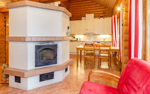 Purnuranta C: Wood, Ceiling, Interior Design, Log Cabin, Cottage, Room, Wood Stain, Hardwood, Hearth, Living Room