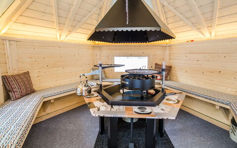 Welhotar: Furniture, Chair, Outdoor Furniture, Table, Wood, Outdoor Table, Kitchen & Dining Room Table, Shade, Garden, Umbrella