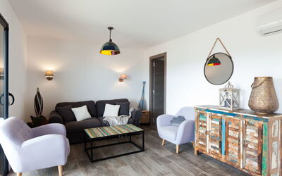 Accommodation:&nbsp;Château 123.10