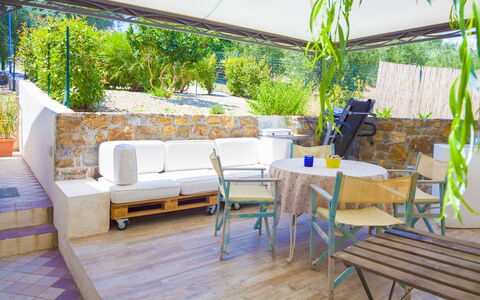 Villa Emanuele - Costarainera: Property, Interior Design, Room, Furniture, House, Real Estate, Building, Table, Home, Living Room