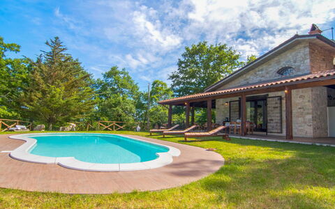 Domus Incantada: Property, House, Home, Swimming Pool, Real Estate, Estate, Building, Natural Landscape, Residential Area, Architecture