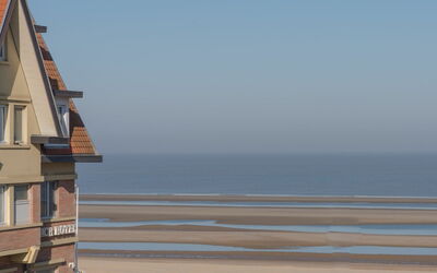 Accommodation:&nbsp;Seaview Penthouse 120.2