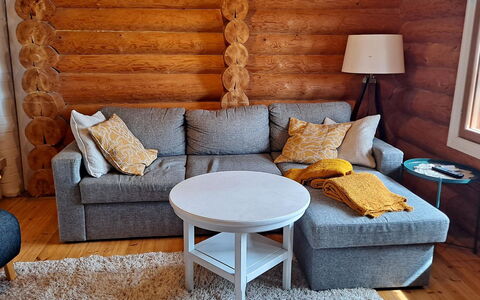 Haapaniemi, Cjoe020: Furniture, Flooring, Interior Design, Wood, Floor, Couch, Textile, Wood Flooring, Living Room, Room