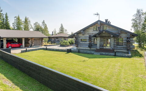 Villa Pärla: Tree, Bank, House, Cottage, Lake, Pond, Forest, Log Cabin