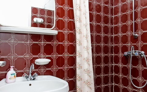 Michael: Tap, Property, Bathroom Sink, Plumbing Fixture, Sink, Bathroom, Purple, Interior Design, Rectangle, Floor