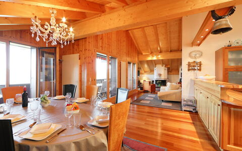 Sunset B 11: Room, Property, Building, Furniture, Dining Room, Interior Design, Countertop, Beam, Ceiling, Real Estate