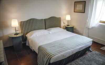 Accommodation:&nbsp;Chiara In Cottage