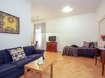 Accommodation:&nbsp;St. Giles 71.3