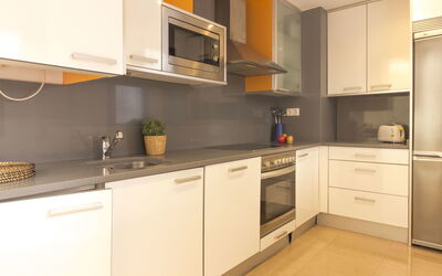 Accommodation:&nbsp;Goleta 403.2