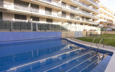 Cambrils 403: Building, Water, Sky, Window, Swimming Pool, Plant, Shade, Urban Design, House, Rectangle