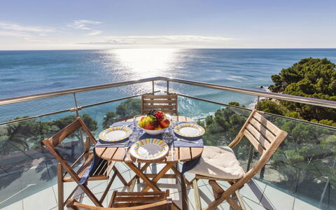 Miami Platja 496: Water, Table, Sky, Furniture, Cloud, Property, Chair, Azure, Outdoor Furniture, Wood