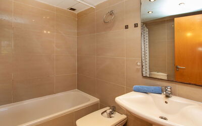 Accommodation:&nbsp;Gala i 496.3