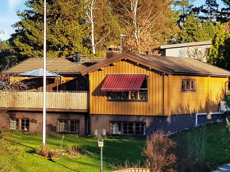Tjörn Skåpesund
