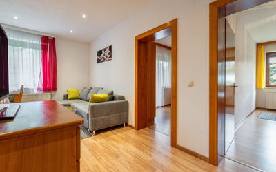 Accommodation:&nbsp;Kolm 50.3