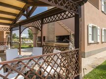 villa-marina-velca-tarquinia-villa-external