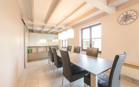 De Haan 220: Property, Room, Building, Interior Design, Real Estate, Ceiling, House, Furniture, Dining Room, Table