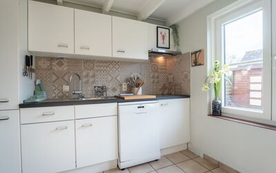 Accommodation:&nbsp;Beluga with Parking and Shared Pool 220.9