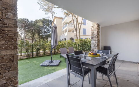 Cavalaire 355: Plant, Table, Furniture, Building, Chair, Interior Design, Shade, Tree, Floor, Wall