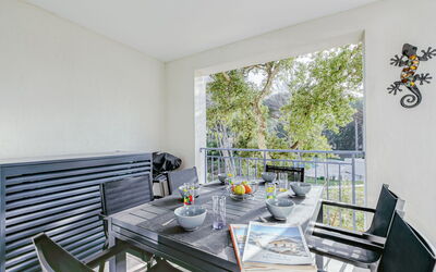 Accommodation:&nbsp;Le Domaine 355.4