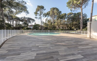 Accommodation:&nbsp;Le Domaine 355.1