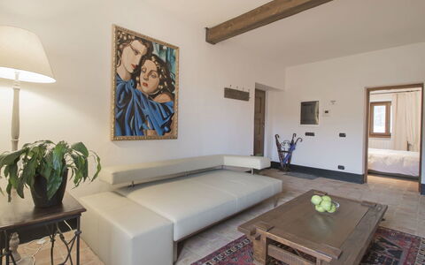 Cantiniere: Room, Property, Furniture, Interior Design, Building, Ceiling, House, Table, Living Room, Real Estate