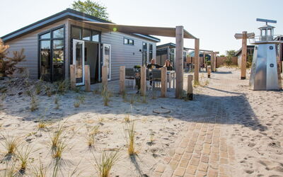 Parc du Soleil 114.2: Property, Town, House, Real Estate, Building, Home, Landscape, Architecture, Residential Area, Vacation