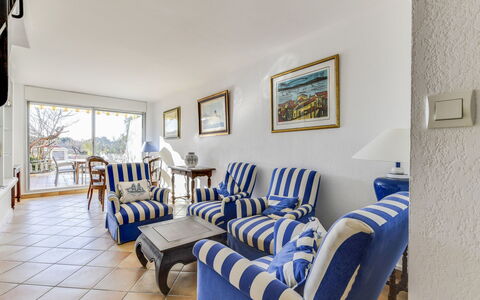 Marinas Beach: Room, Property, Blue, Furniture, Building, Interior Design, Real Estate, Living Room, House, Table