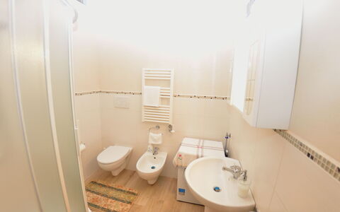 Borgo Di Zacco: Bathroom, Property, Room, Plumbing Fixture, Toilet, Real Estate, House, Interior Design, Toilet Seat, Floor