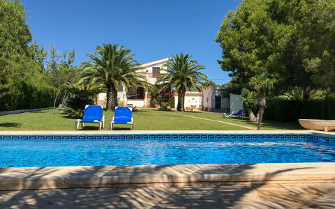 Reny: Swimming Pool, Property, Resort, Real Estate, Estate, Vacation, House, Building, Home, Leisure