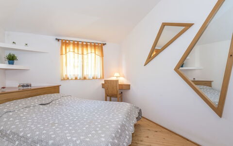 Cetina: Bedroom, Bed, Room, Furniture, Property, Interior Design, Bed Frame, Bed Sheet, Attic, Wall