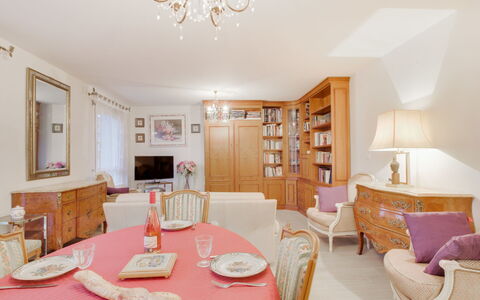 Le Hoche: Table, Furniture, Picture Frame, Property, Chair, Cabinetry, Drawer, Lighting, Wood, Interior Design