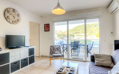 Accommodation:&nbsp;Royal Rivage 101.2