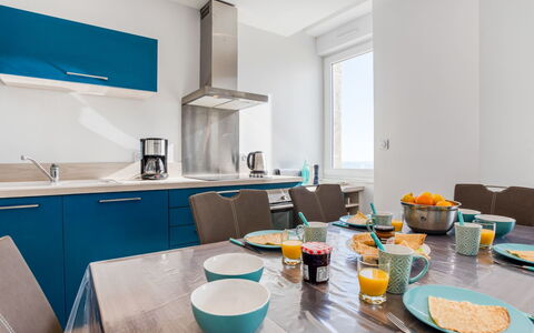Roch Maria: Room, Property, Turquoise, Blue, Interior Design, Furniture, Yellow, Azure, Building, House
