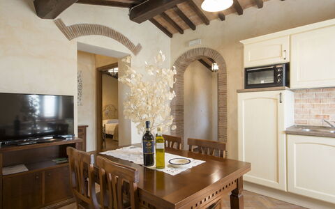 Giglio: Countertop, Property, Room, Furniture, Interior Design, Building, Ceiling, Cabinetry, Kitchen, Floor