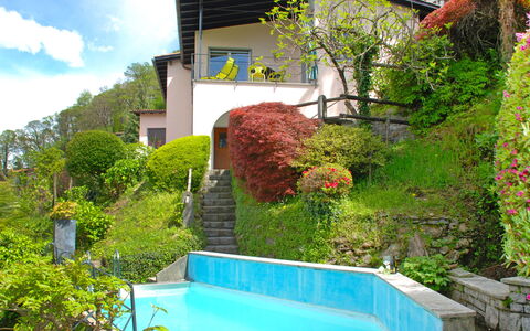 San Nazzaro 25: Vegetation, Property, Green, House, Majorelle Blue, Real Estate, Botany, Architecture, Garden, Building